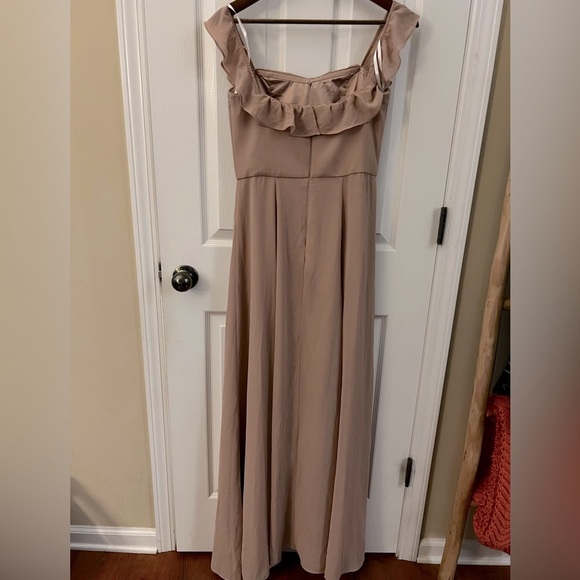 BHLD APRICOT RUFFLE BRIDESMAIDS DRESS SIZE 6 - Picture 3 of 5